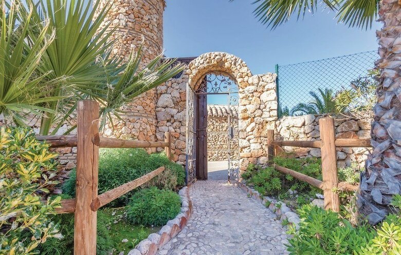 Aparthotel Complejo Tur�stico Rural Las Mayoralas