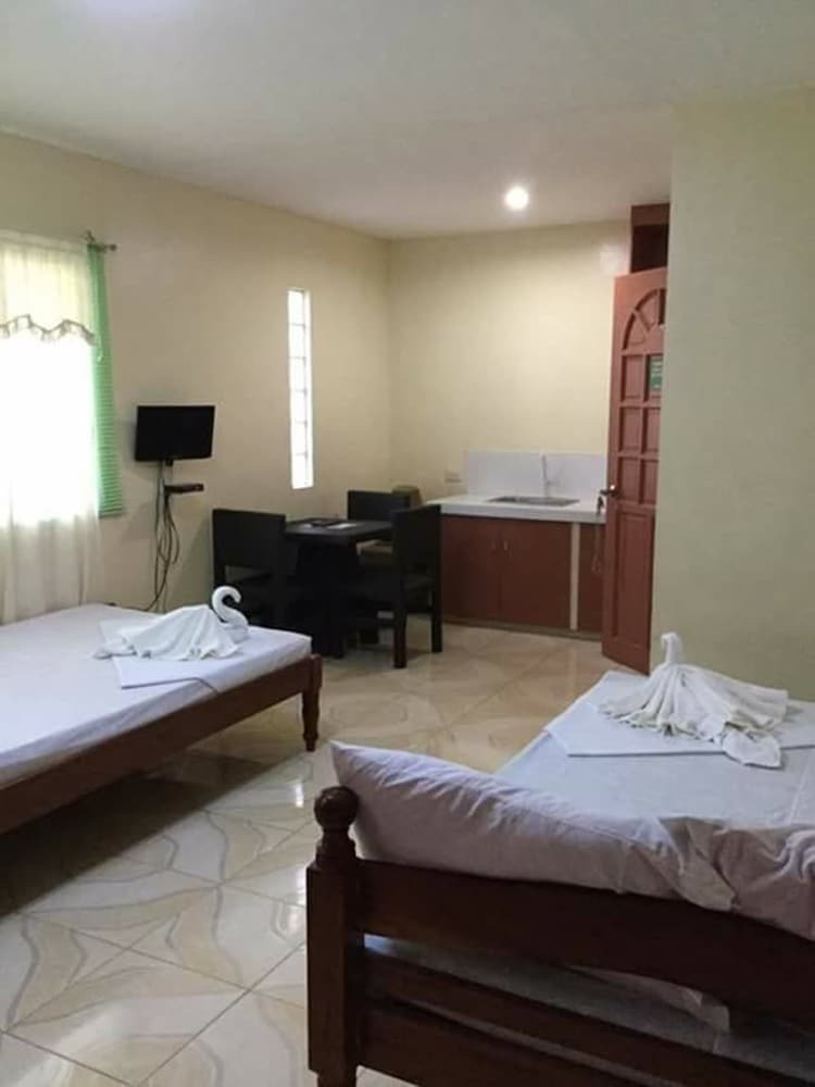 Hotel N & F Guest House