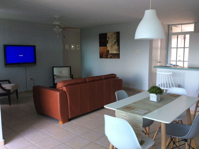 Apartamentos Penthouse At Hillside Village