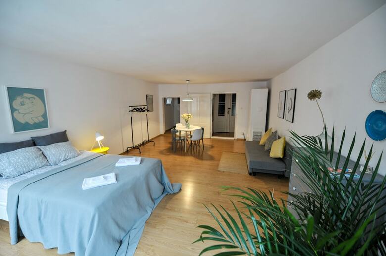 Cocorico Apartments