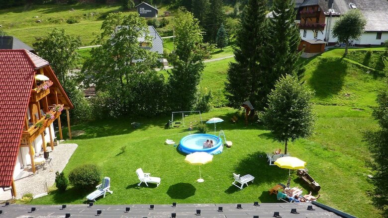Schwarzwald- Hotel Kr�utle