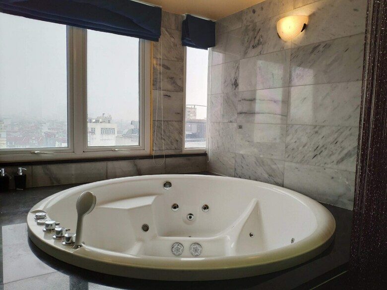 Grand Minerva Hotel