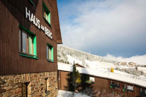 Hostal Haus Am Berg - Pension Direkt Am Skihang