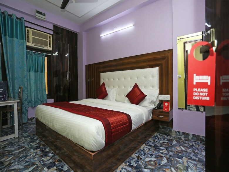 Hotel Oyo 13028 Jhanvi Palace
