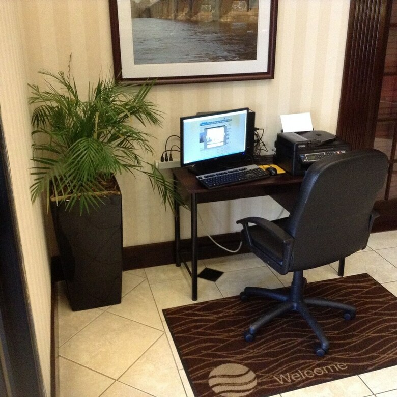 Hotel Comfort Inn & Suites Ft. Jackson Maingate