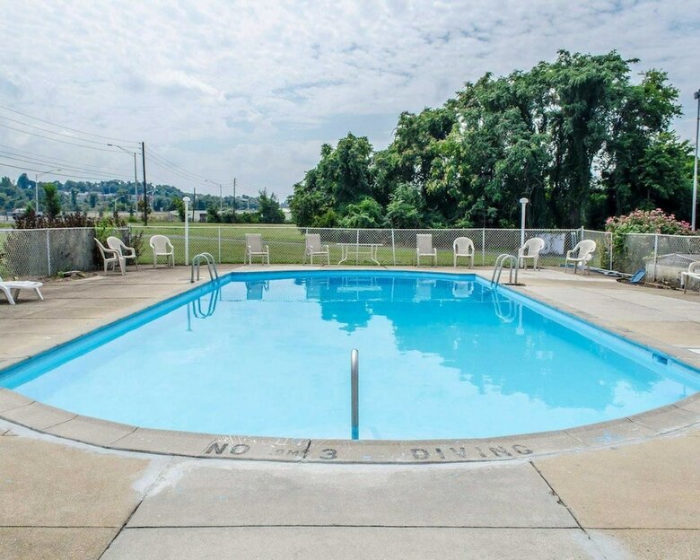 Motel Econo Lodge Mechanicsburg