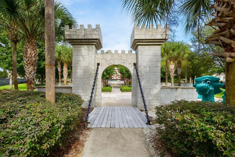 Villa Palace In Paradise