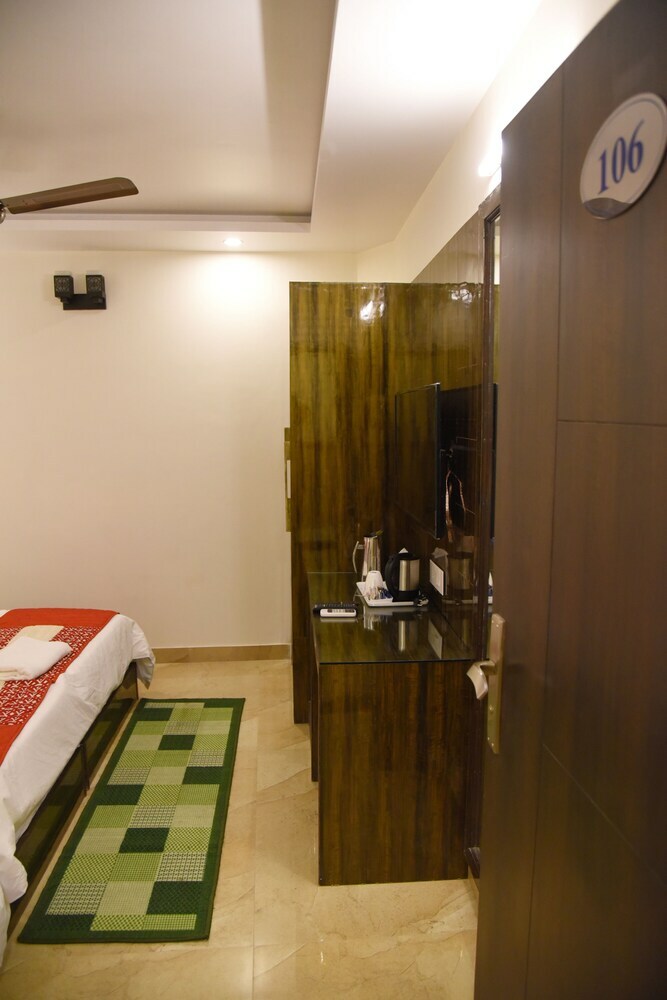 Hostal Atlanta At New Delhi Train Station