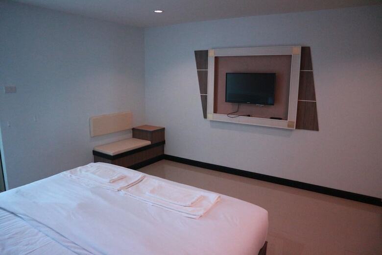 Hotel Phectlada Pavilion & Resort