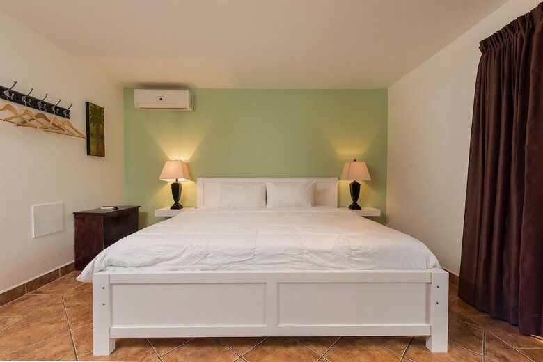 Hotel Ripjack Inn