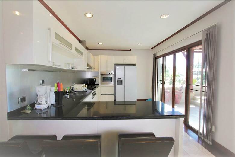 Apartamentos Surin Sabai