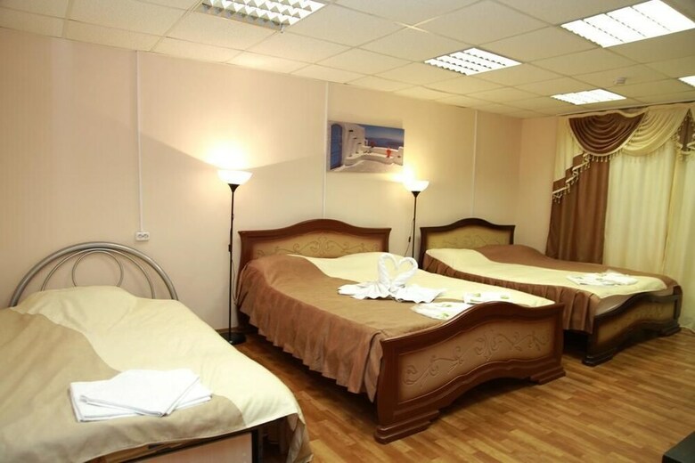 Fab Mini Hotel