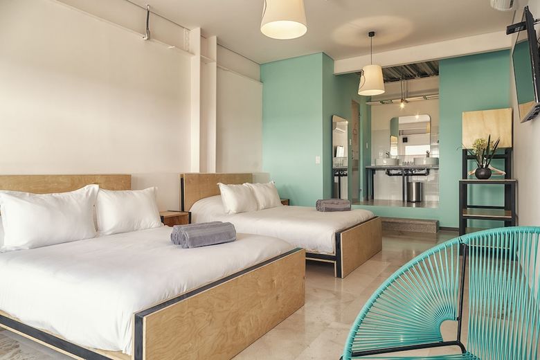 Hostal Mayan Monkey Los Cabos - Hostel - Adults Only
