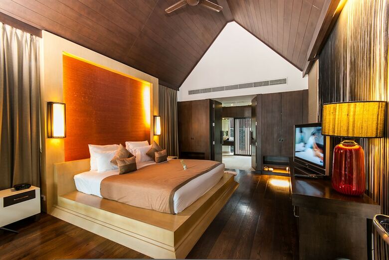 Hotel The Sea Koh Samui Beachfront Resort & Spa