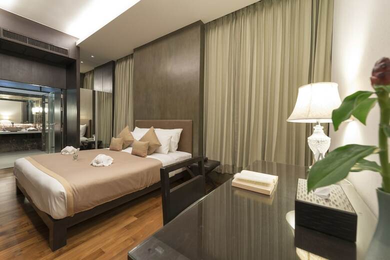 Hotel The Sea Koh Samui Beachfront Resort & Spa