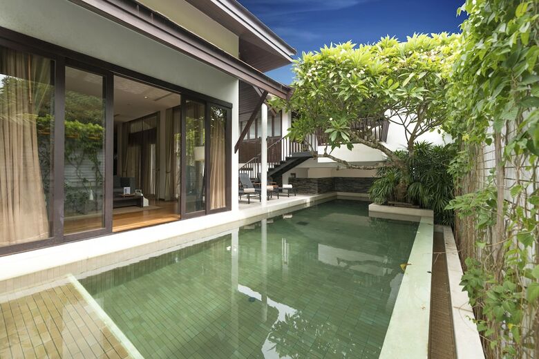 Hotel The Sea Koh Samui Beachfront Resort & Spa