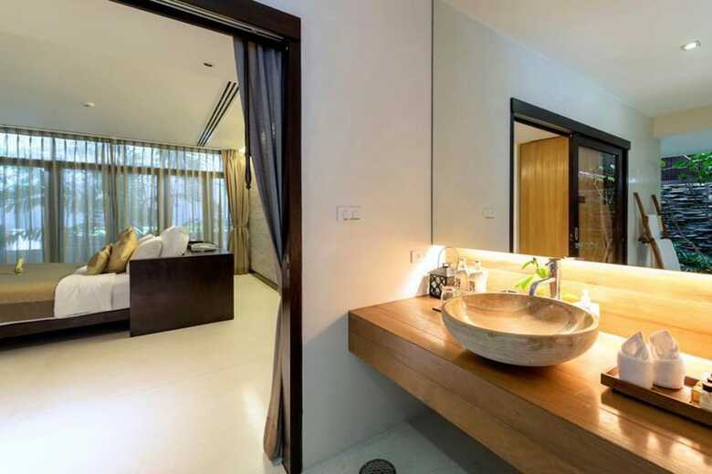 Hotel The Sea Koh Samui Beachfront Resort & Spa