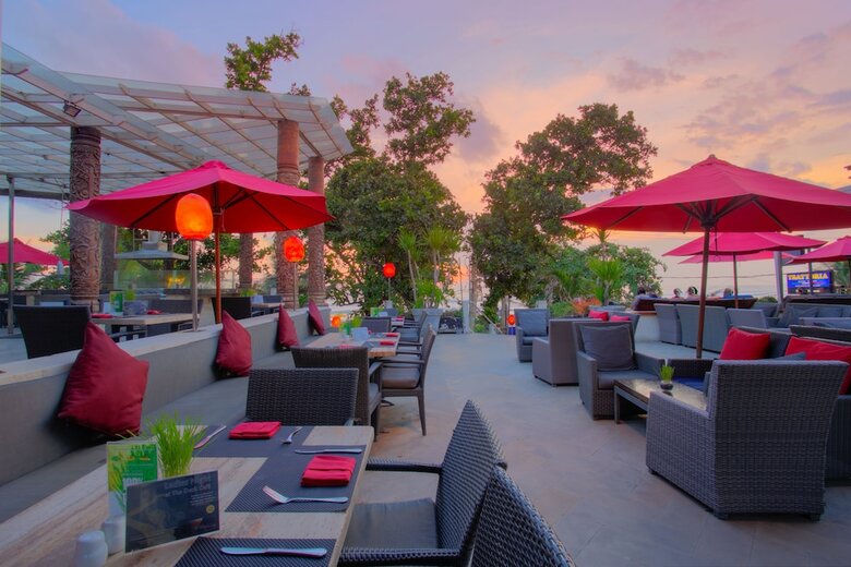 Hotel Furamaxclusive Ocean Beach, Seminyak, Bali