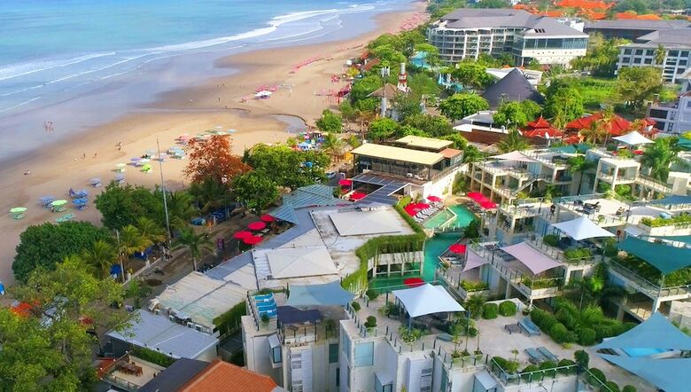 Hotel Furamaxclusive Ocean Beach, Seminyak, Bali