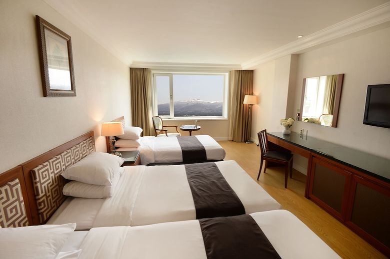 Jeju Oriental Hotel & Casino