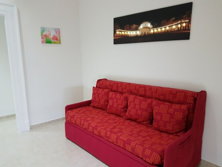 B&B Napul'�
