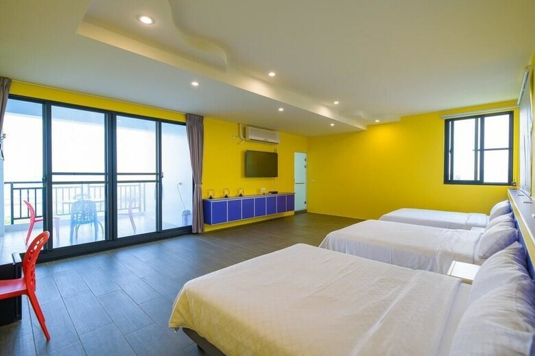 Villa 2 Lane 9 Sea View Homestay