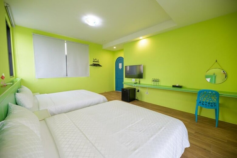 Villa 2 Lane 9 Sea View Homestay
