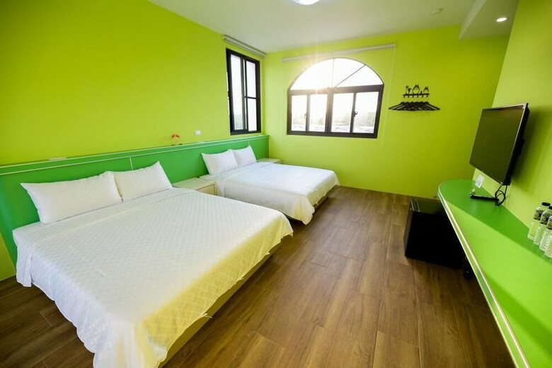 Villa 2 Lane 9 Sea View Homestay