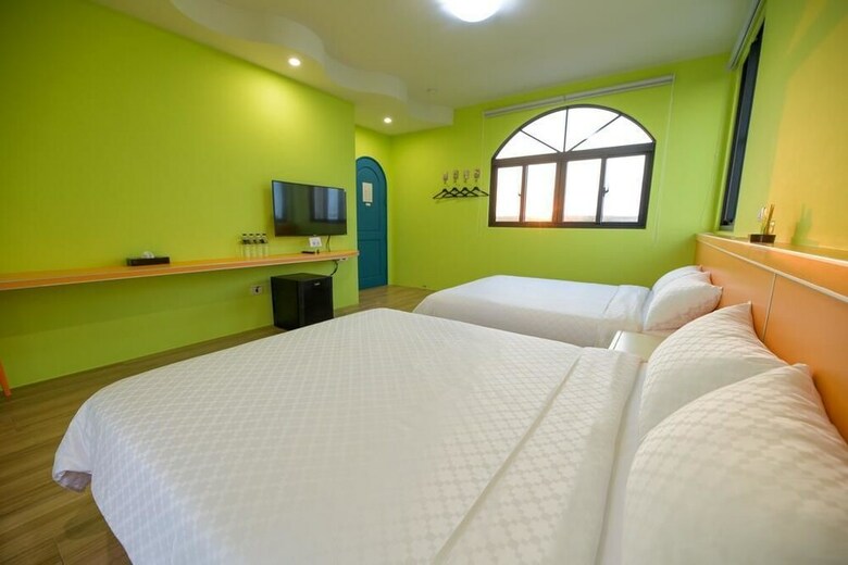 Villa 2 Lane 9 Sea View Homestay