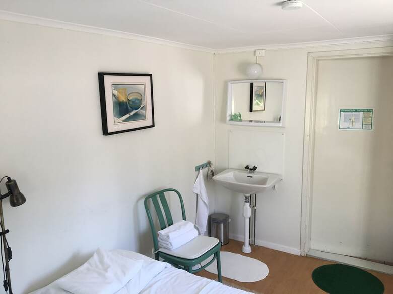 Cafe Sergel Bed & Breakfast