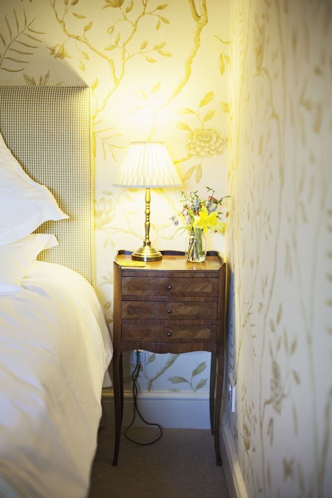 Bed & Breakfast Huntington Court