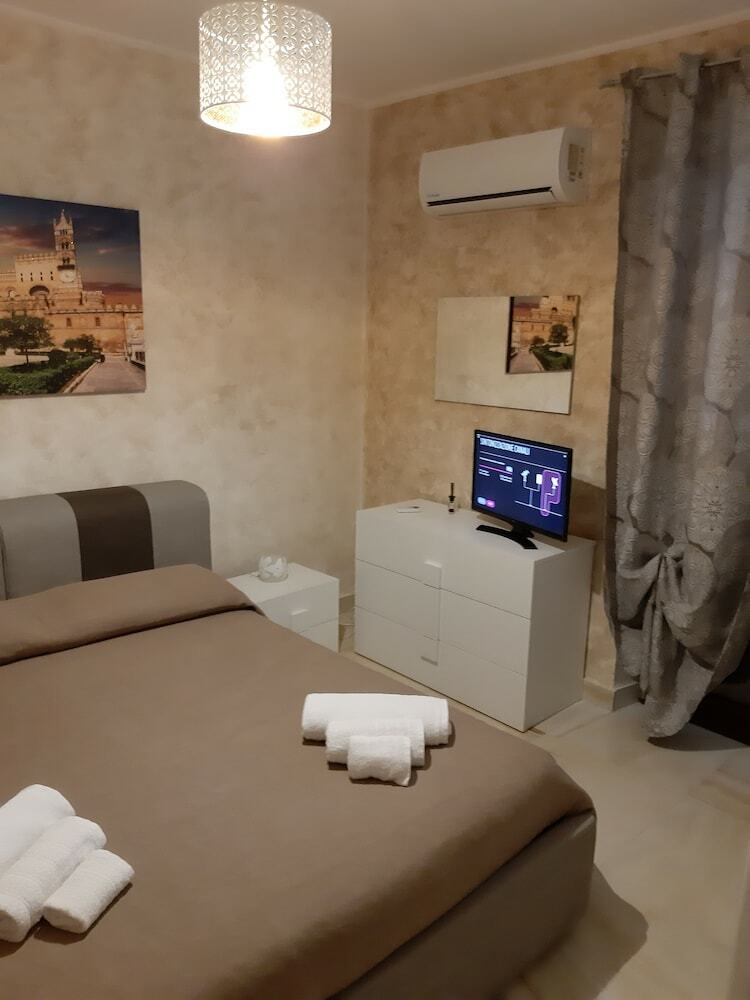 Hotel Villa Emy