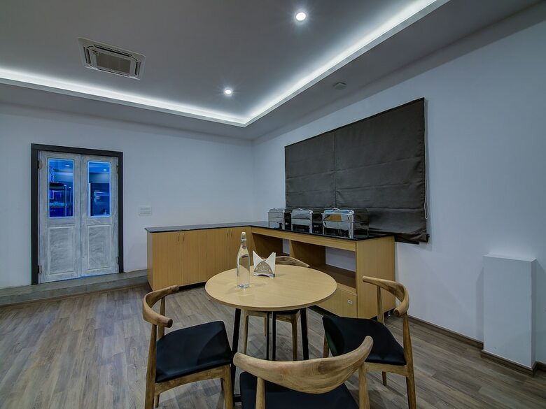 Hotel Oyo Townhouse 035 Indiranagar