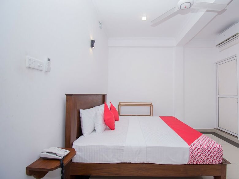 Hotel Oyo 240 Grand Highway Resort