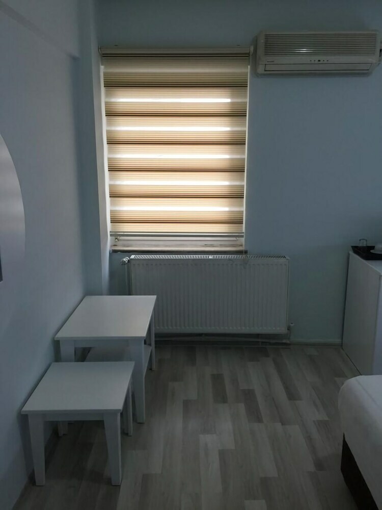 Mesut Hotel