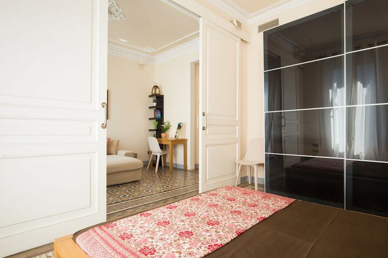 Montaber Apartments - Gran Via-rocafort