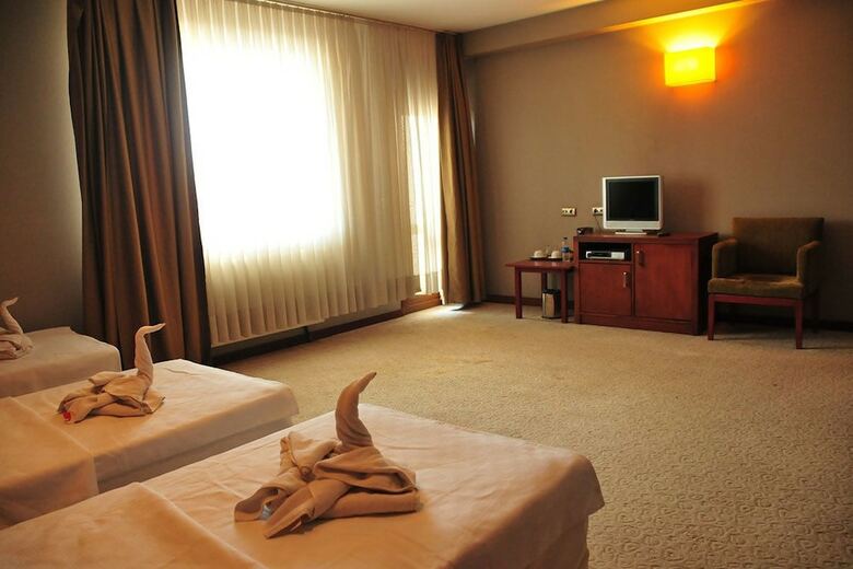 Dragos Resort Hotel Spa Restaurant