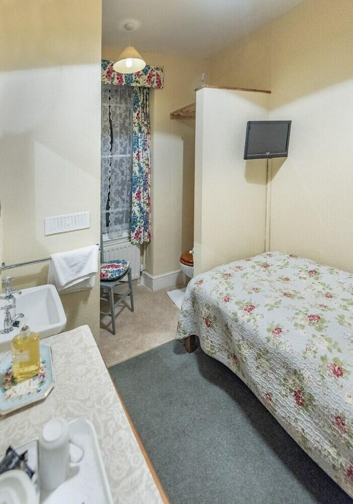 Bed & Breakfast Garth Dderwen Victorian Guest House
