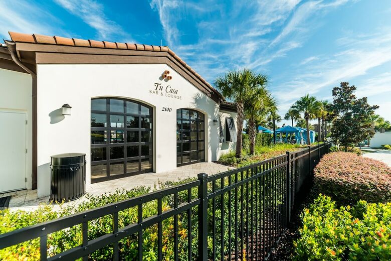 Windsor At Westside #14 - 9 Bed 6 Baths Villa
