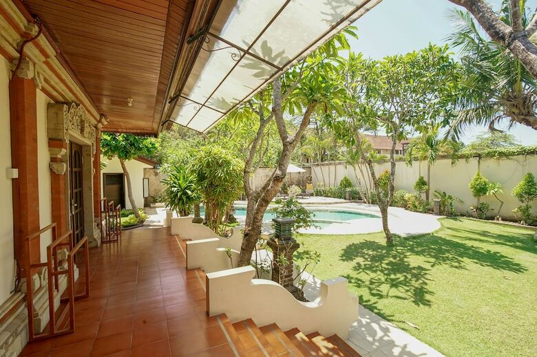 Baliana Villa Legian