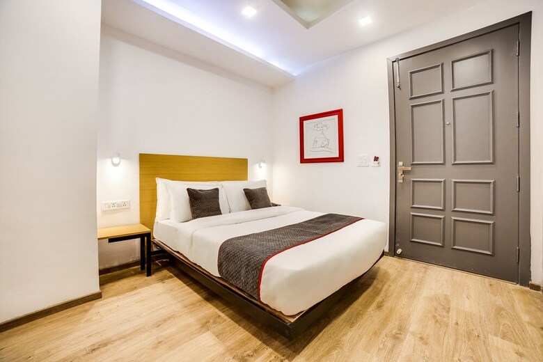 Hotel Oyo Flagship 15228 South City2