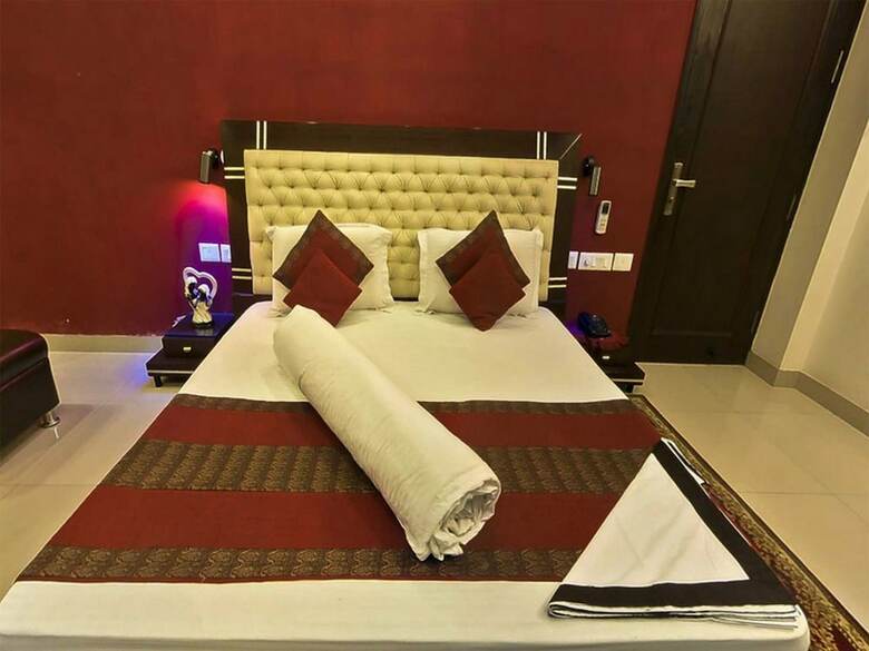 Hotel Maxfort Greenwood City