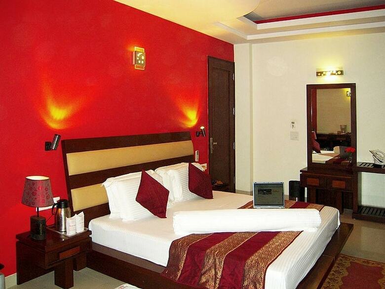 Hotel Maxfort Greenwood City