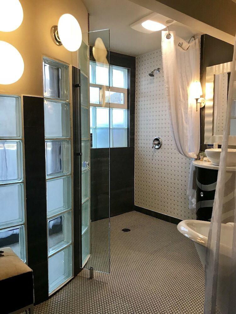 Hotel Colter's Lodge