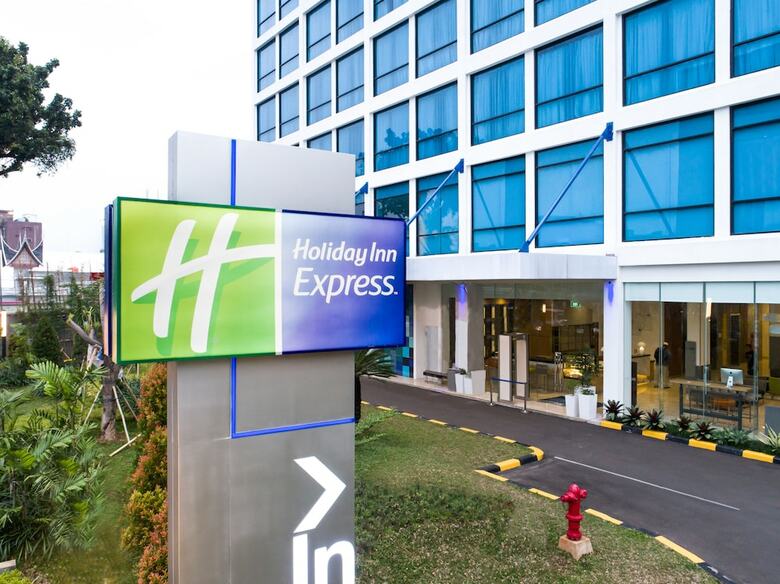 Hotel Holiday Inn Express Jakarta Matraman