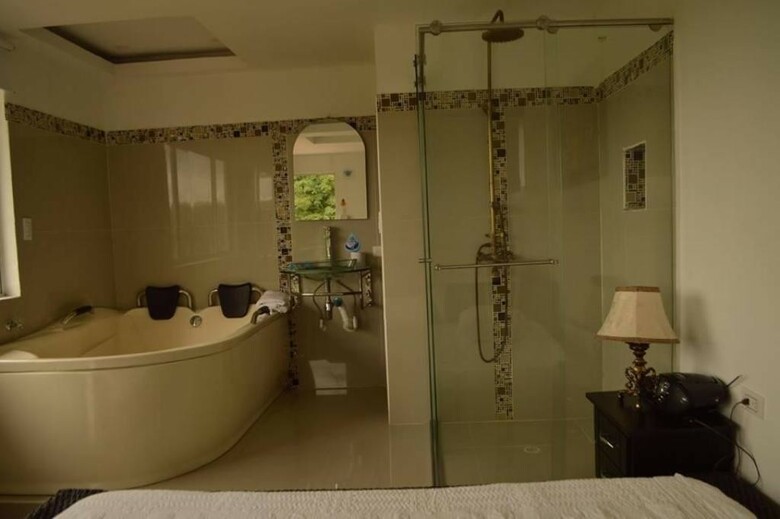 Hotel West California