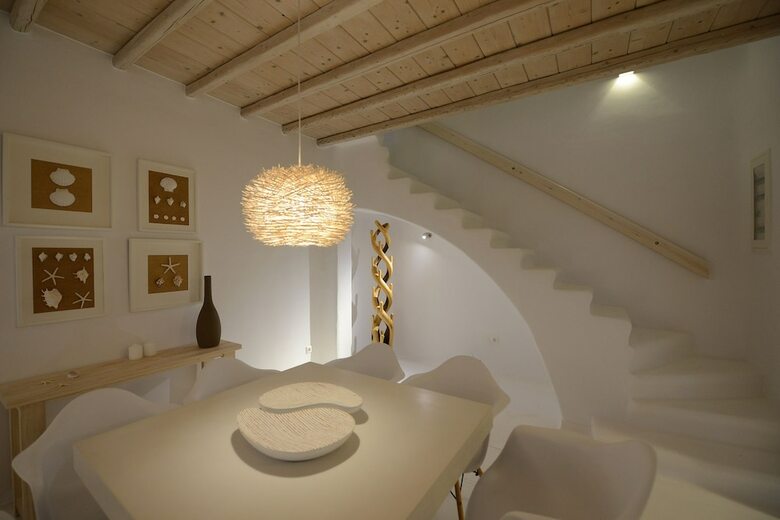 Villa Topaz - Near Agios Stefanos Beach