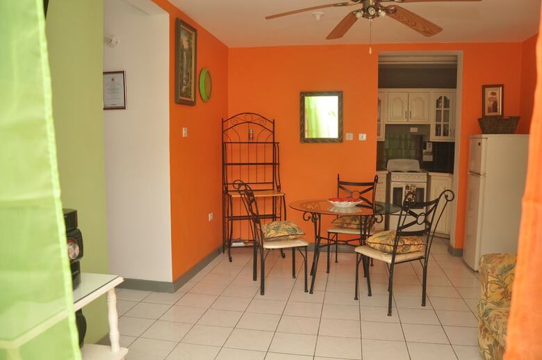 Aparthotel Palm View Apartment At Sandcastles