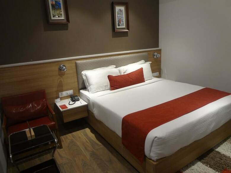 Hotel Jk Rooms 118 Urban Hermitage