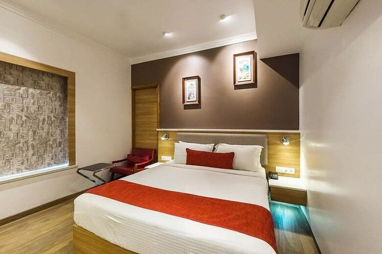 Hotel Jk Rooms 118 Urban Hermitage